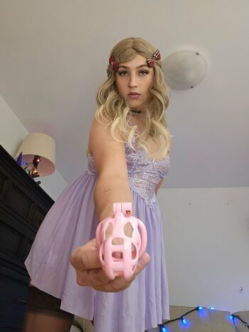 chloelynnschool4sissies
