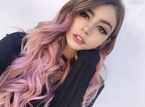 Chrissy Costansa