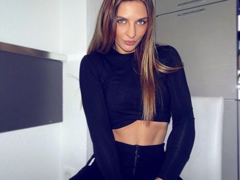 Christina Hammer