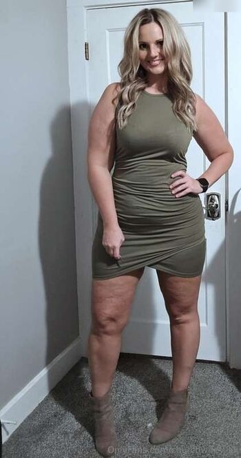churchwifey_kk