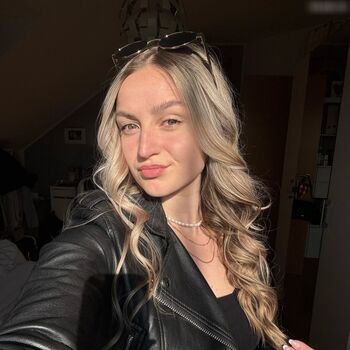 chxrly_195