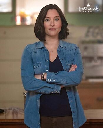 Chyler Leigh