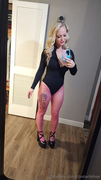 cjhotwifefree