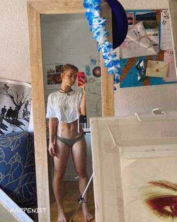 Clara Galle