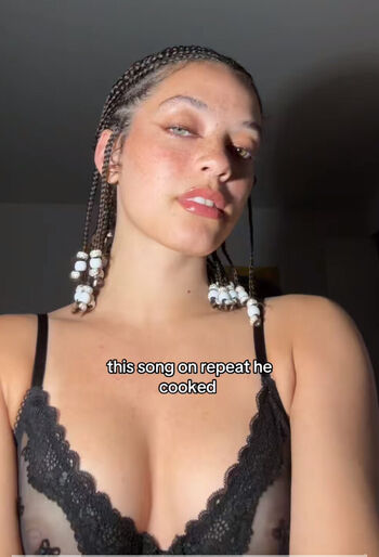 clara.west