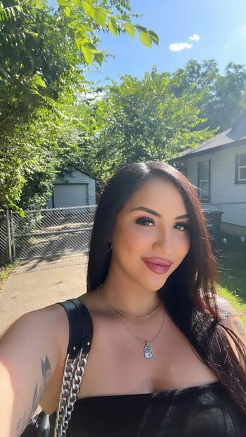 Claudelia Zarate