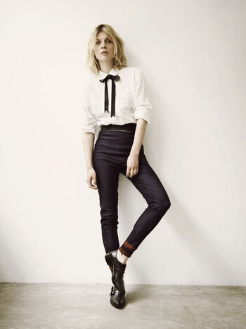 Clemence Poesy