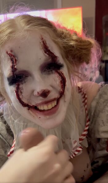 Clown Girls