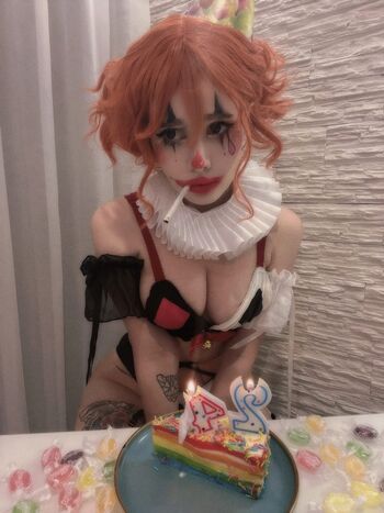 Clown Girls