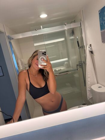 Corina_907