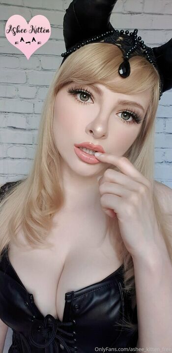 creepy_rose_free
