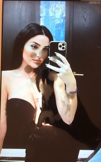 Cum Tributes