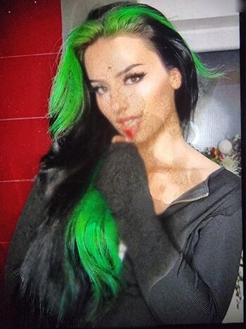 Cum Tributes