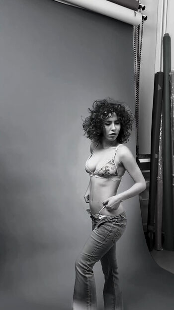 curlywiktoria
