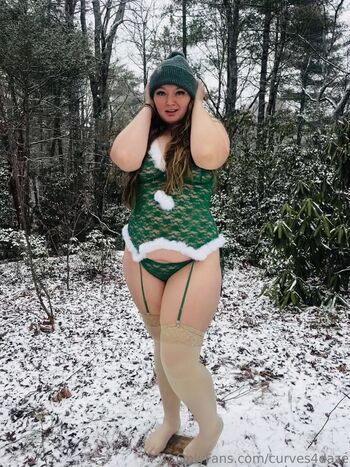 Curves4Daze