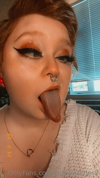 cutepeaches2