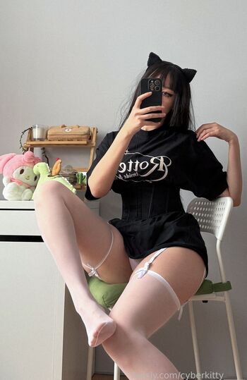 cyberkitty_____