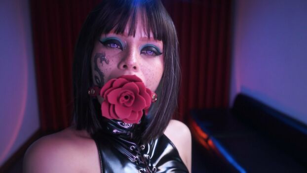 cyberpunkgirl.free