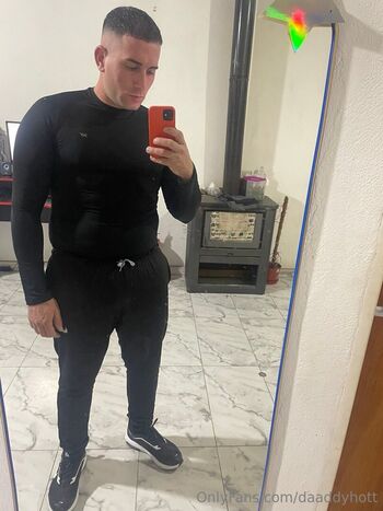 daaddyhott