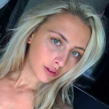 Dakota Ditcheva