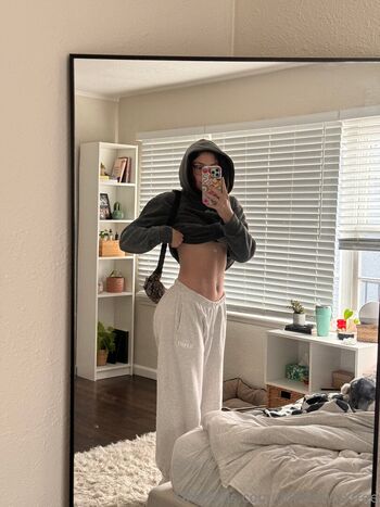 dakotaluxxfree
