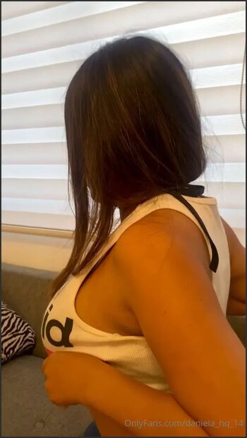 Daniela_hq_14