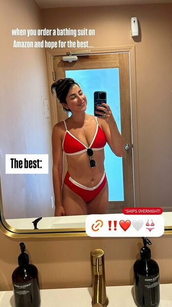 Daniella Monet