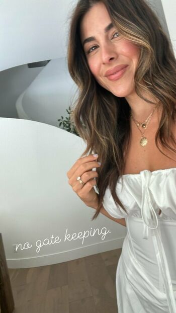Daniella Monet