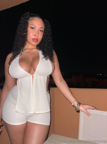 danielleramona
