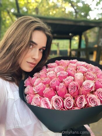 dark_rosemila