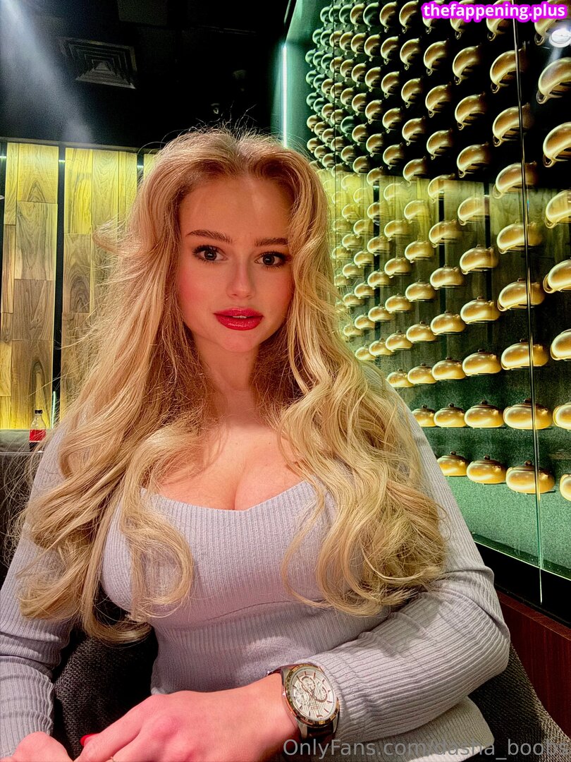 dasha_boobs