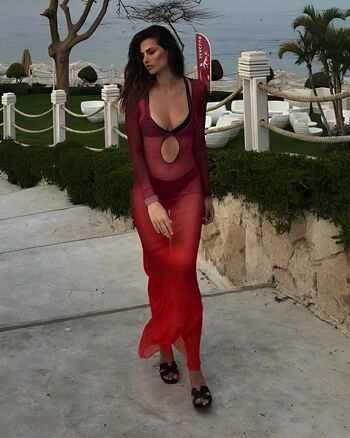 Dayane Mello