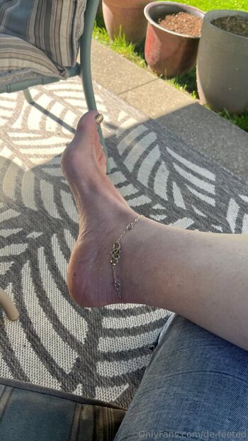 de-feeted