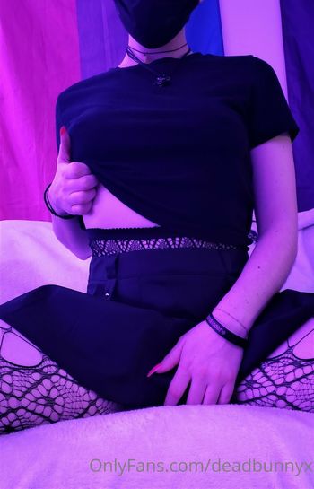 deadbunnyx