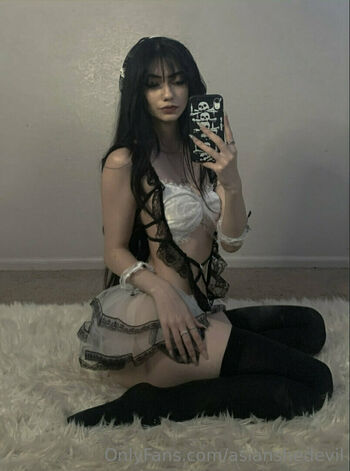 deathlyvampire