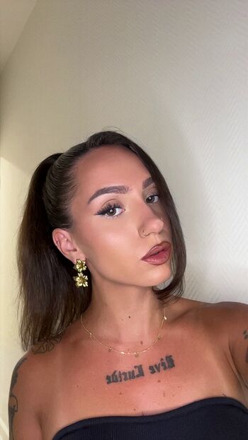 Full leaked Deeperse private onlyfans photo