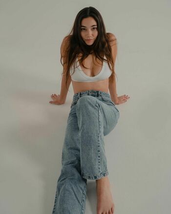 Desiree Flores