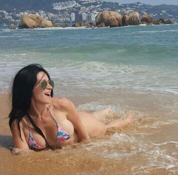 Diosa Canales