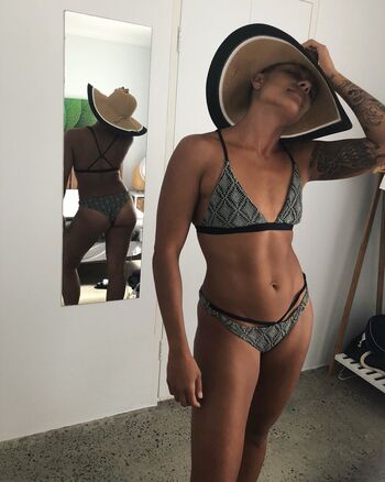DJHannahRad