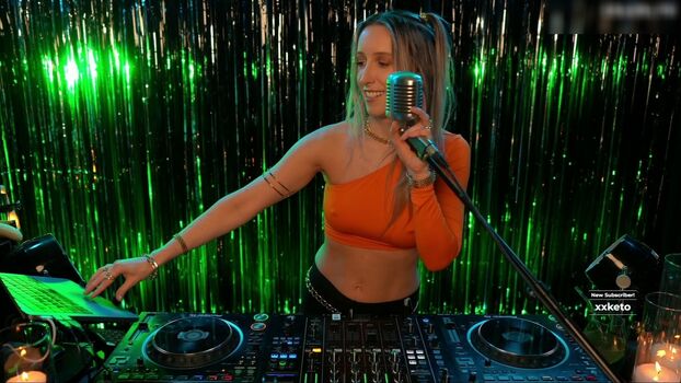 DJMissShelton