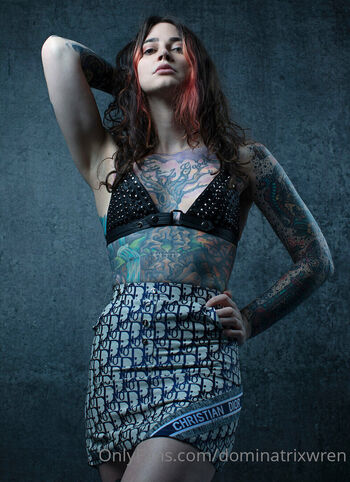 dominatrixwren