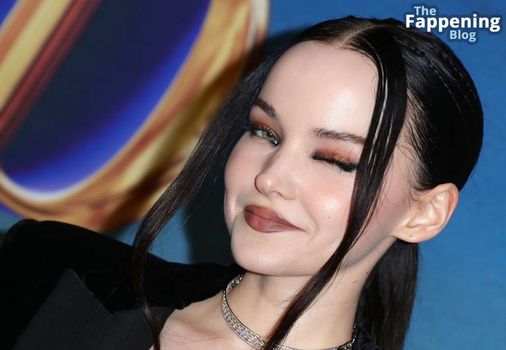 Dove Cameron