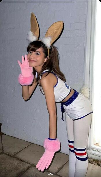 Eeveenara | Eevee Enara