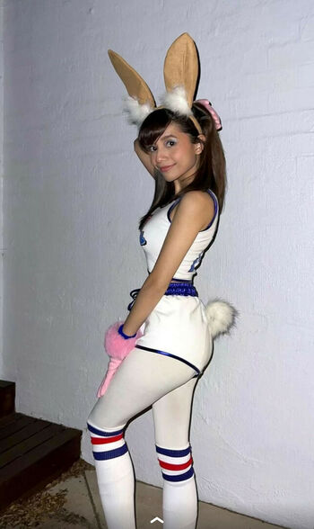 Eeveenara | Eevee Enara
