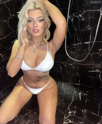 Elaine Victoria
