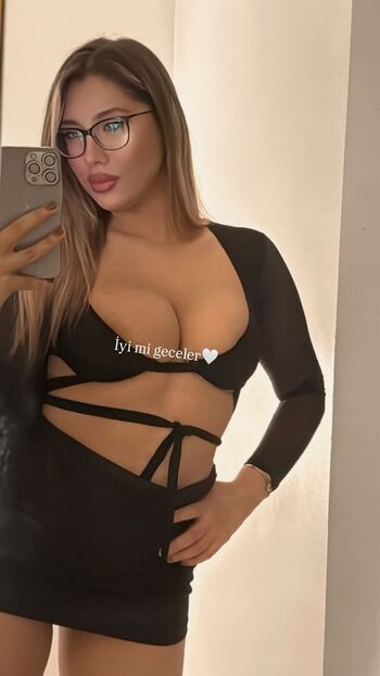 Elif Karaarslan