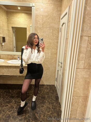 elisa_angel