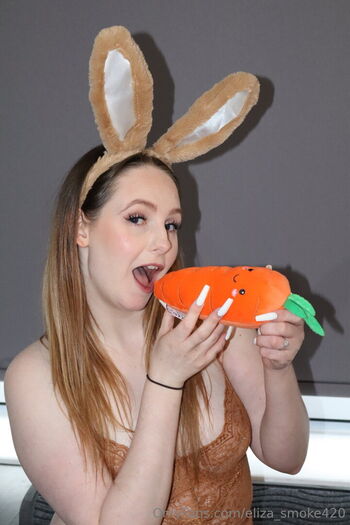 eliza_smoke420