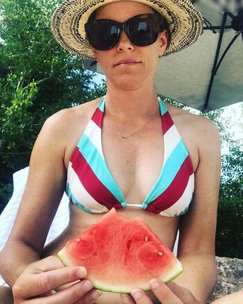 Elizabeth Banks