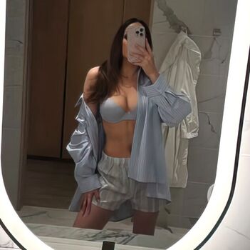 Elizabeth Gillies